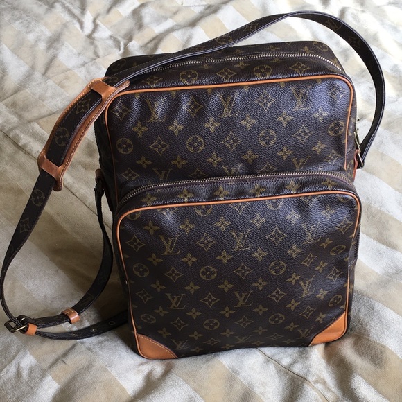 Meet your Posher, Elsa - Picture 1 of 1